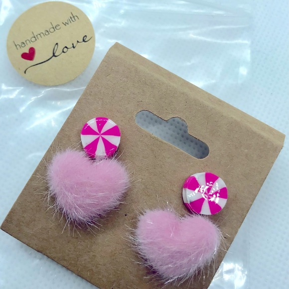 Pink Pink Pink Earrings x2 - Picture 1 of 1